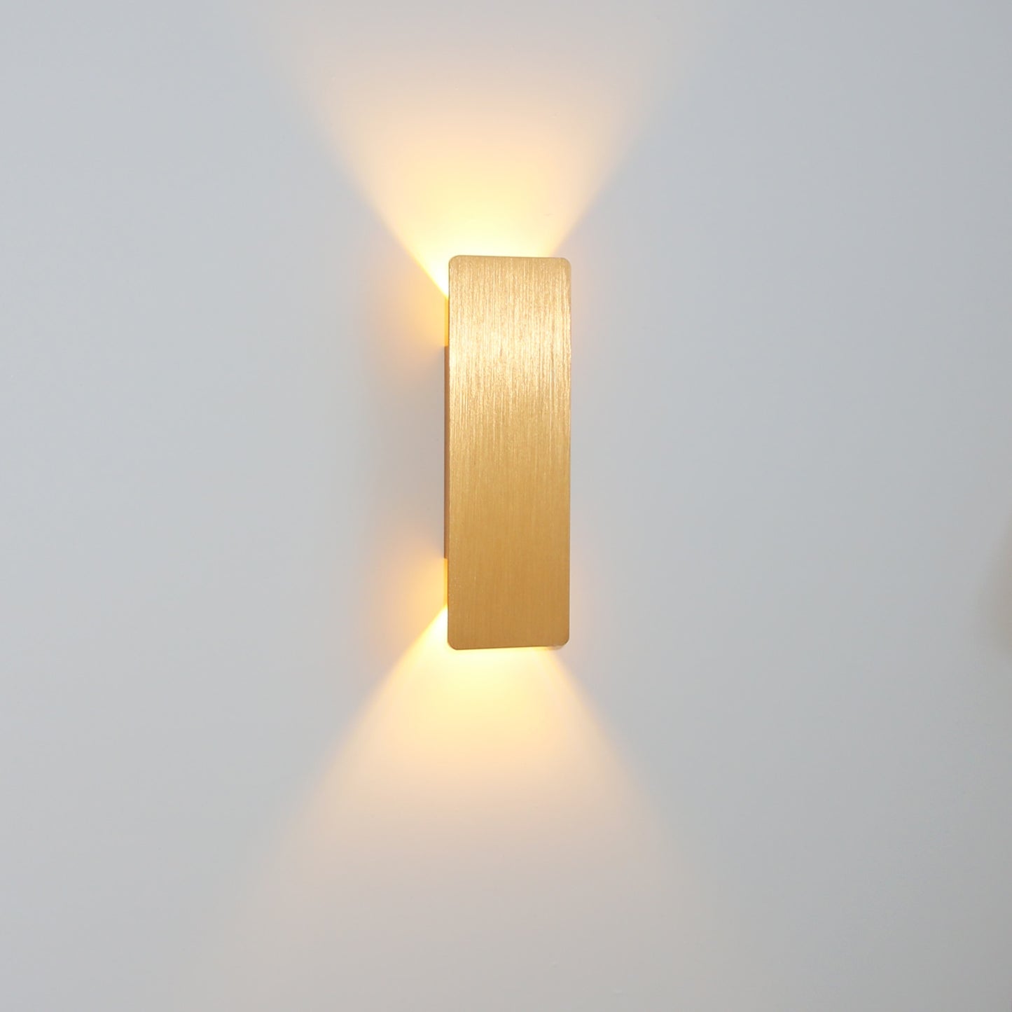 aluminum led wall sconce